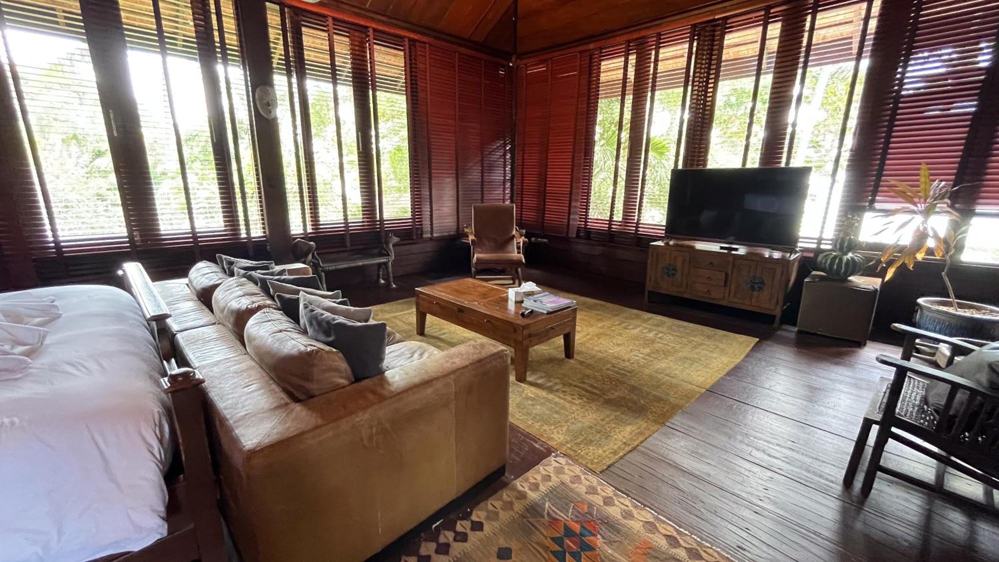 Private House @ Hin Kong