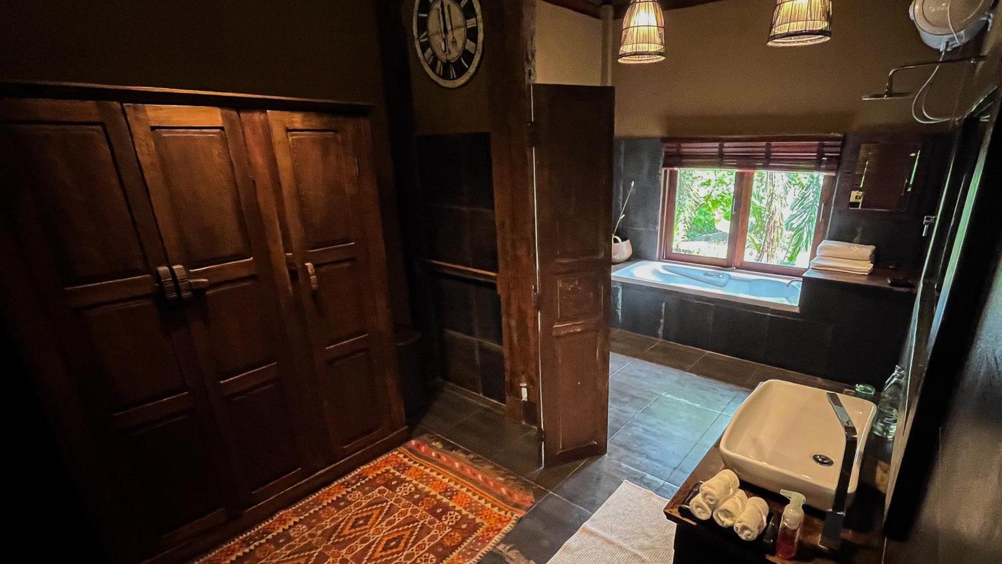 Private House @ Hin Kong 别墅